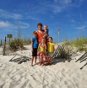 Meet your Posher, Janet